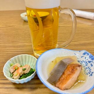 ビール＆お通し(串焼き 与兵)