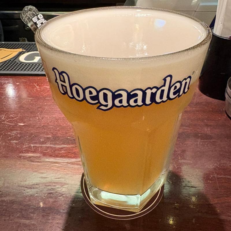 ヒューガルデン　800ml(ダーウィン 日本生命ビル店 （DARWIN）)