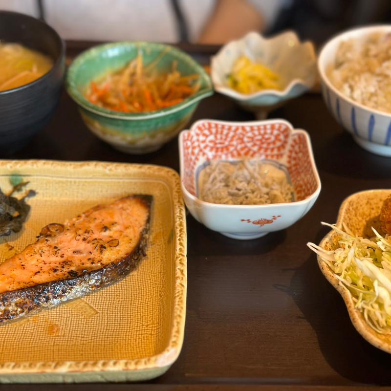 (ニホンの食卓 つくみ 池袋東武店)