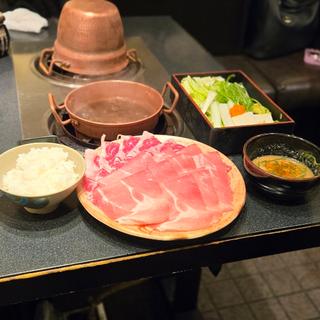 牛豚ミックス定食ダブル(上豚100g・上牛120g)(しゃぶ亭 西梅田店)