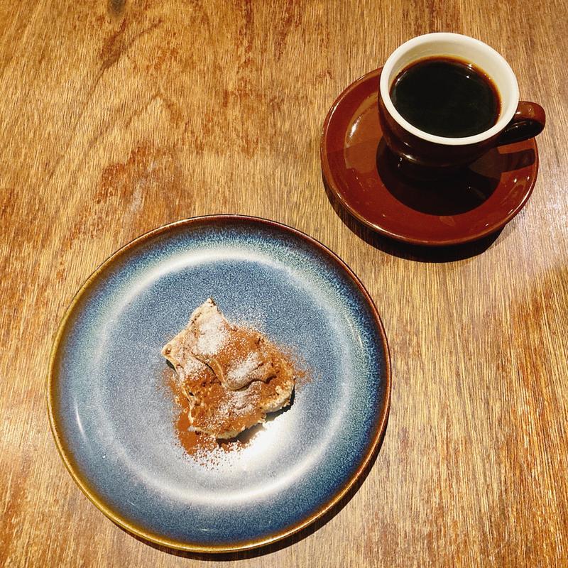 ティラミス、ホットコーヒー(PIZZA365)