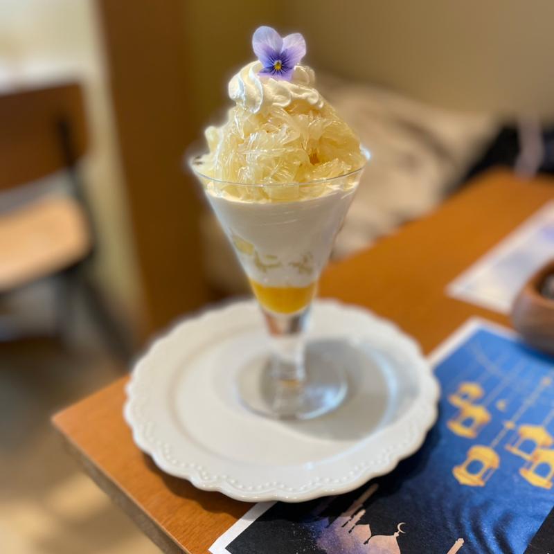 シトラスパフェ（文旦）(水信フルーツパーラーラボ)