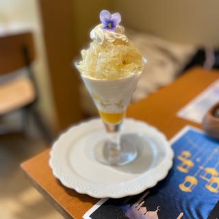 シトラスパフェ（文旦）(水信フルーツパーラーラボ)