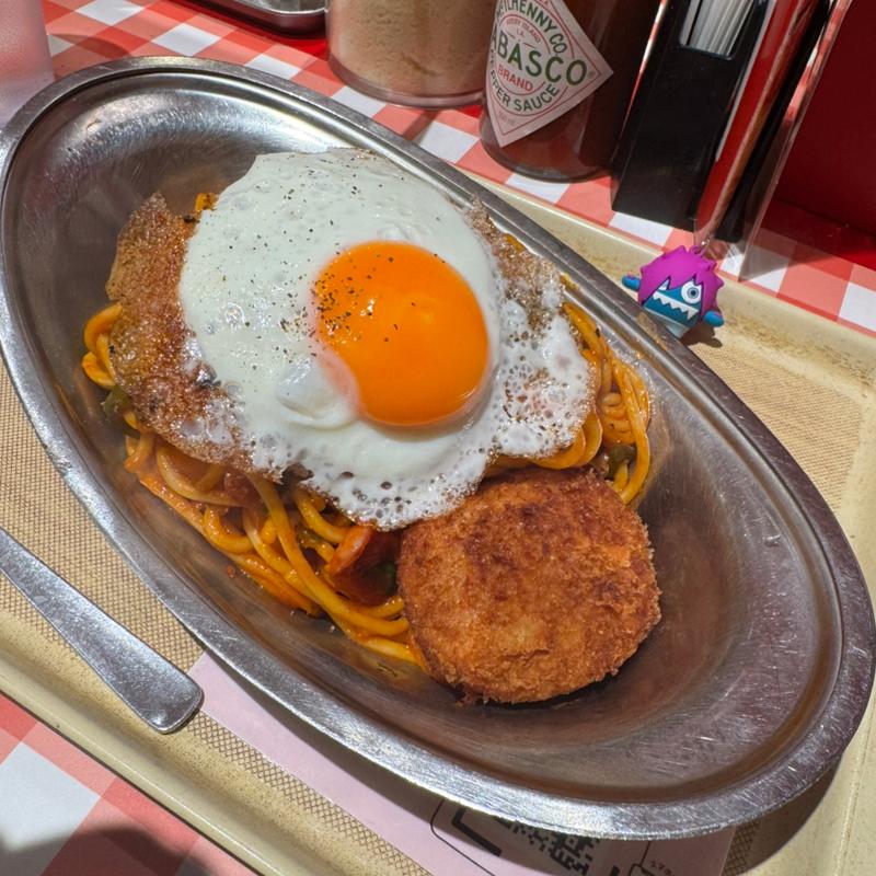 ナポリタン　目玉焼き(スパゲッティーのパンチョ渋谷店)