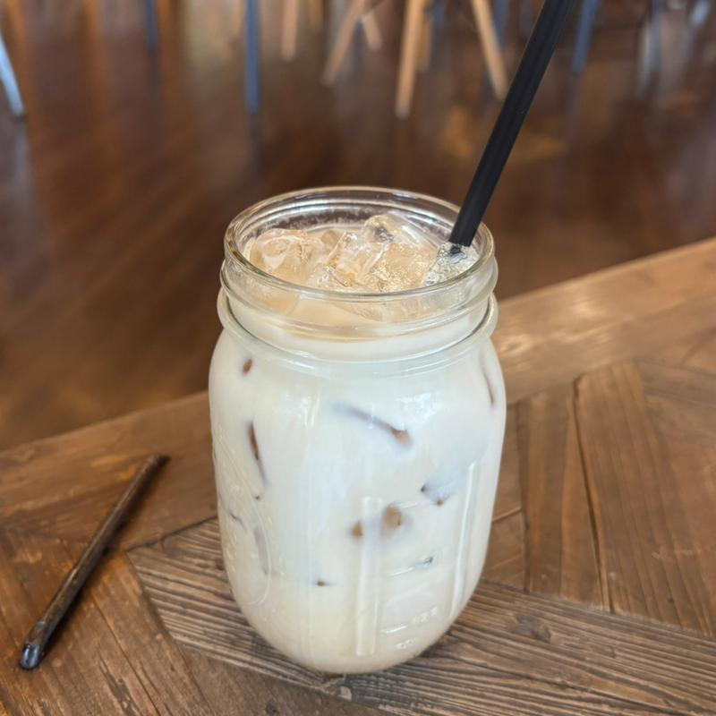 ハニーラテ（アイス）(SUGAR HILL CAFE （シュガーヒルカフェ）)