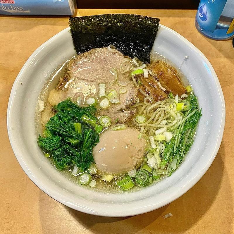 塩ラーメン 細麺 わさび菜(こてつ家)