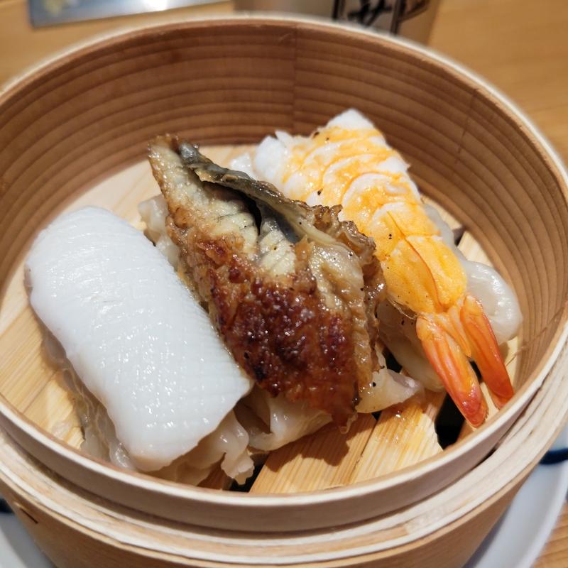 欲張りなシュウマイ3種盛り(鮨・酒・肴 杉玉 大船)