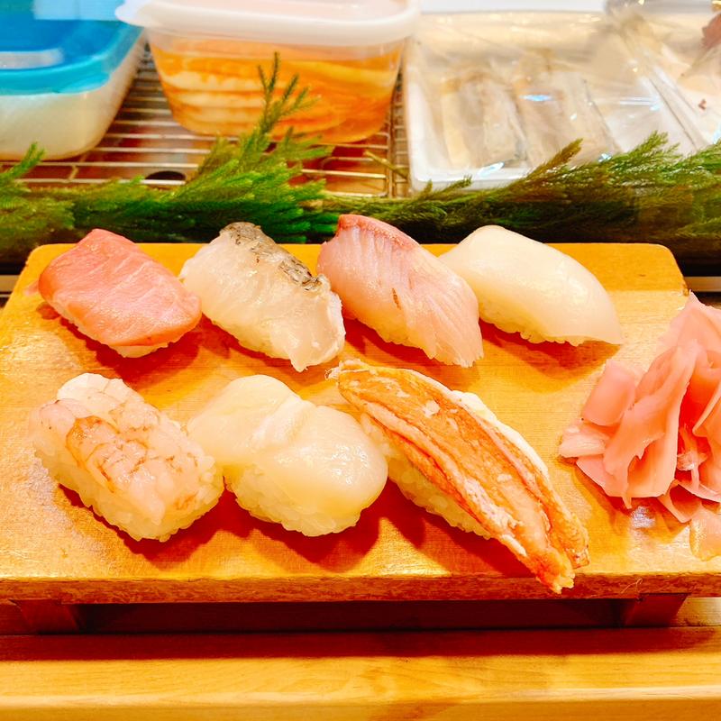 中生にぎり(翁寿し （おきなずし）)