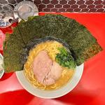 ラーメンレギュラー中盛、海苔(7枚)