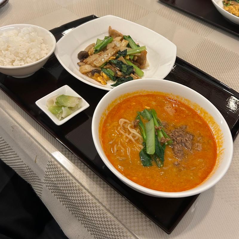 麺定食(豚肉と卵のオイスターソース炒め)(樓蘭香廚 （ローランシャンツー）)