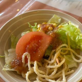 サラダバイキング