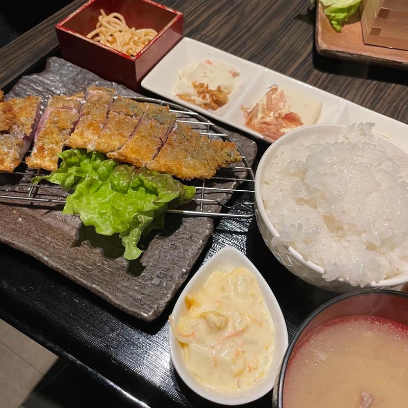 レアアジフライ定食(お魚食堂 魚彦 銀蔵)