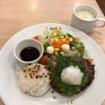 和風ハンバーグ&サラダ（カフェプレートランチ）(ジョイフル 幸手店)