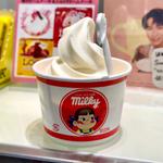 プレミアムソフトクリームカップ（S）(不二家 イオンモール茨木店)