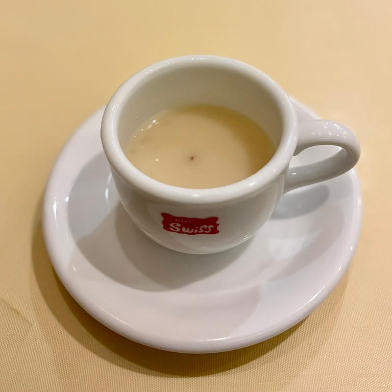 アサリとベーコンのスープ(銀座スイス 本店)