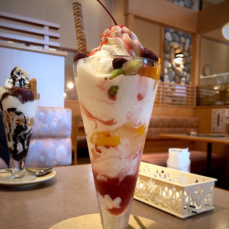 フルーツパフェ(かんながら イオン石巻店 )