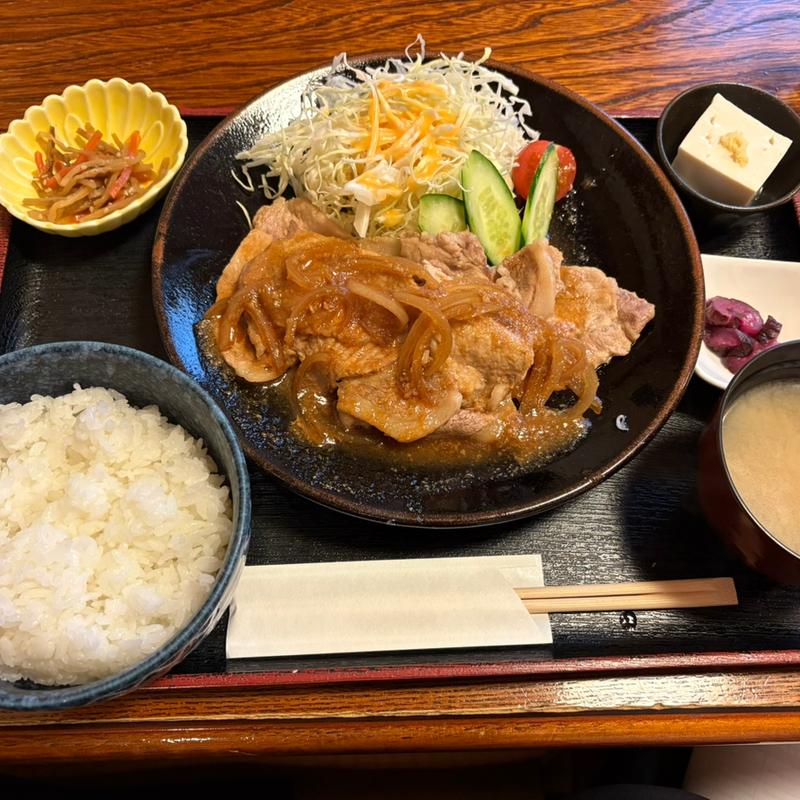 生姜焼き定食(あぶらびれ)