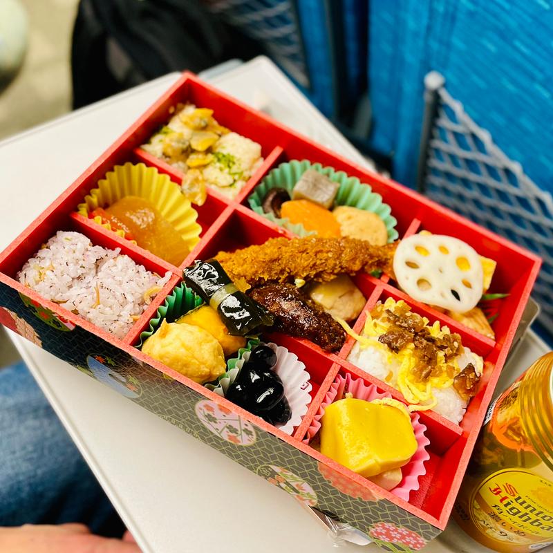 幕の内御膳(ベルマートキヨスク 名古屋新幹線上りホーム)