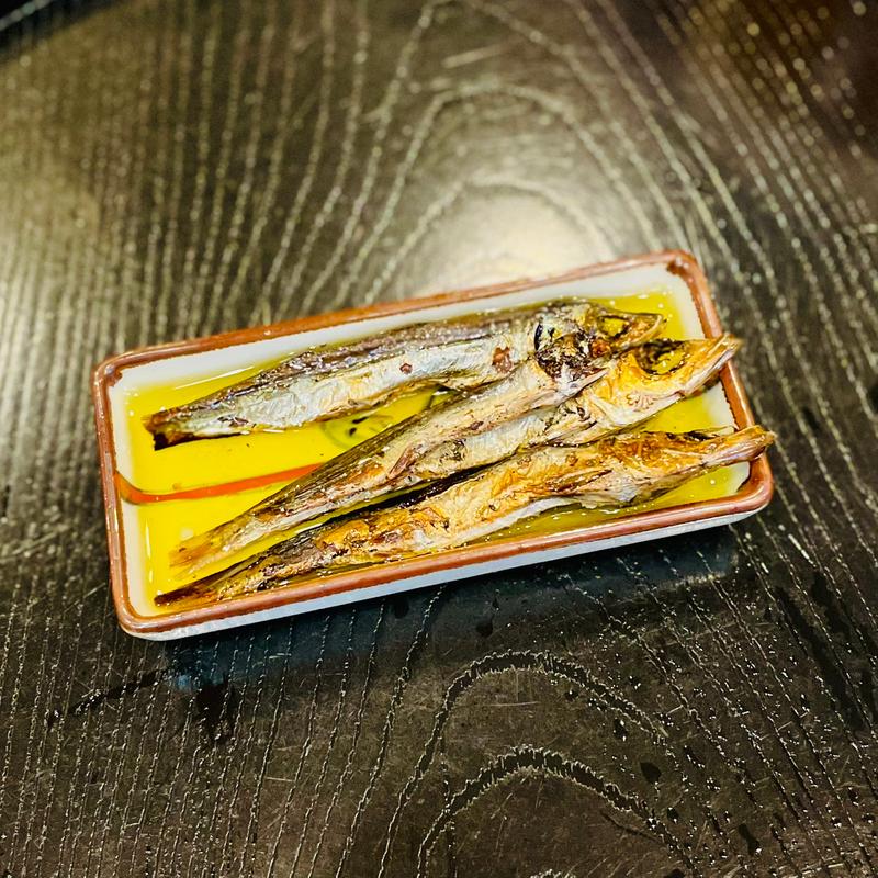 煮干しのオリーブオイル漬け(森下酒店 伊勢神宮前店)