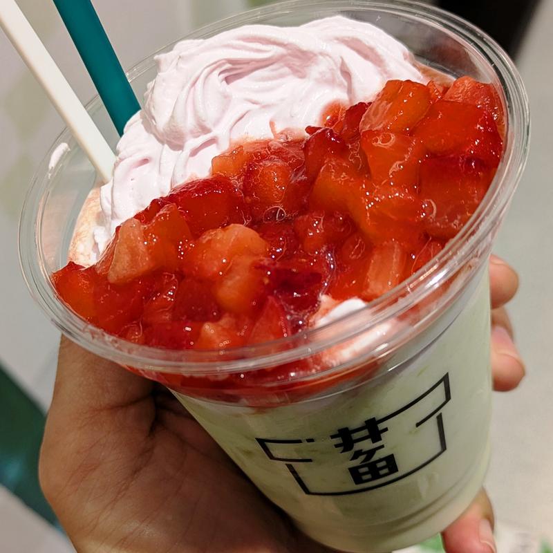 苺ずんだシェイク(お茶の井ヶ田 喜久水庵 けやきの森)