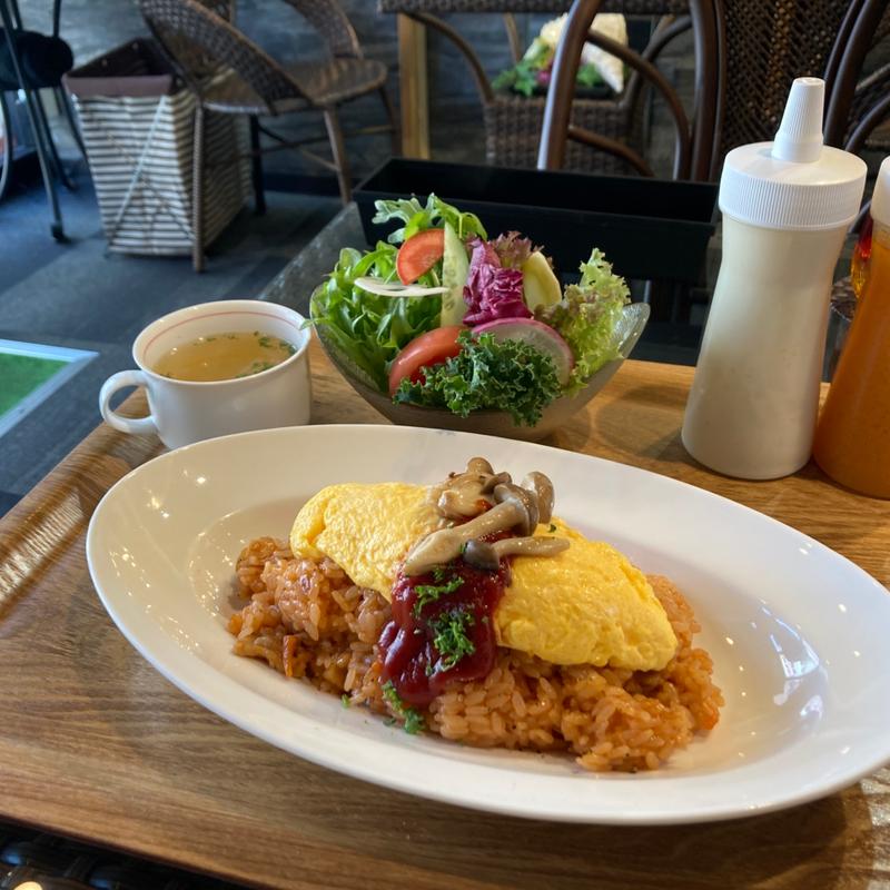 定番ケチャップ味のチキンオムライス(喫茶 キャンディーラップ)