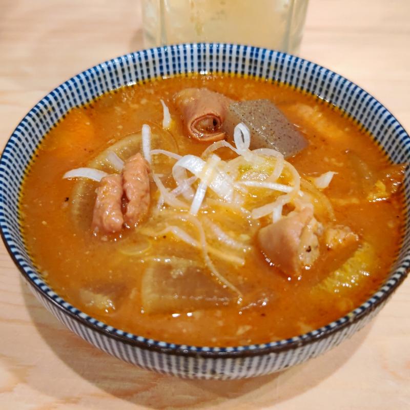 辛辛もつ煮込み(スミビトケムリ 関内店)