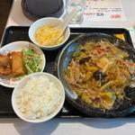 あんかけ焼きそば定食(香港食卓)