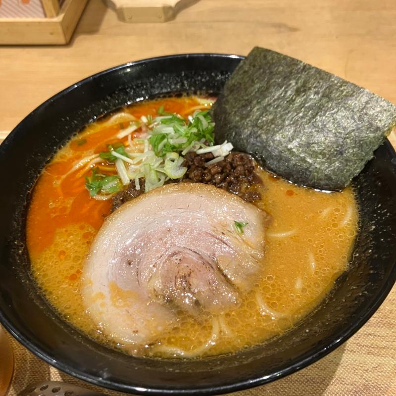 担々麺(新橋　纏　八幡山店)