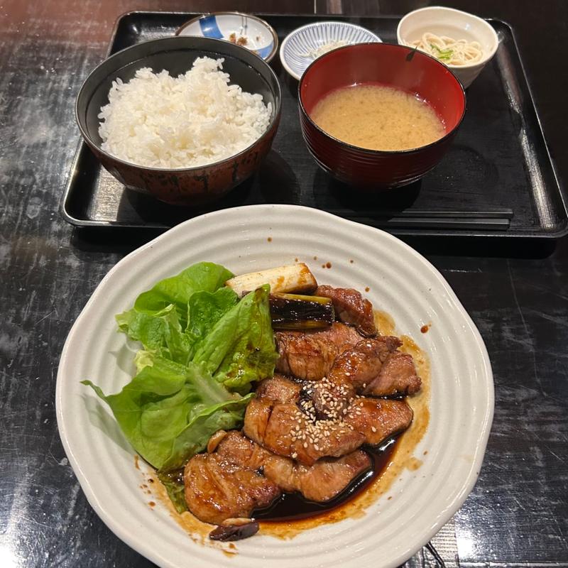 トンテキ定食(日替り定食)(海鮮丼屋 基集)