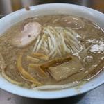 ラーメン(ホープ軒)