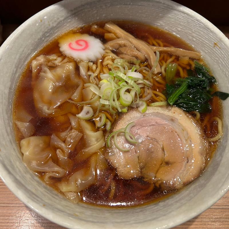 ワンタンメン(中華ラーメン うえだ)