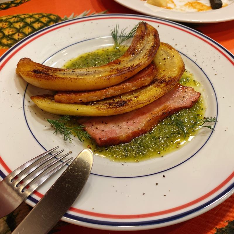 バナナステーキ(山谷酒場 Sanya sakaba)