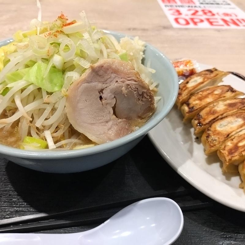 ラーメン餃子セット(旨い安い腹いっぱい イオンモール幕張新都心店)