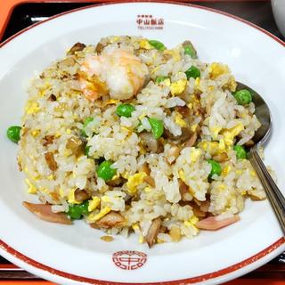 五目チャーハン(中山飯店)