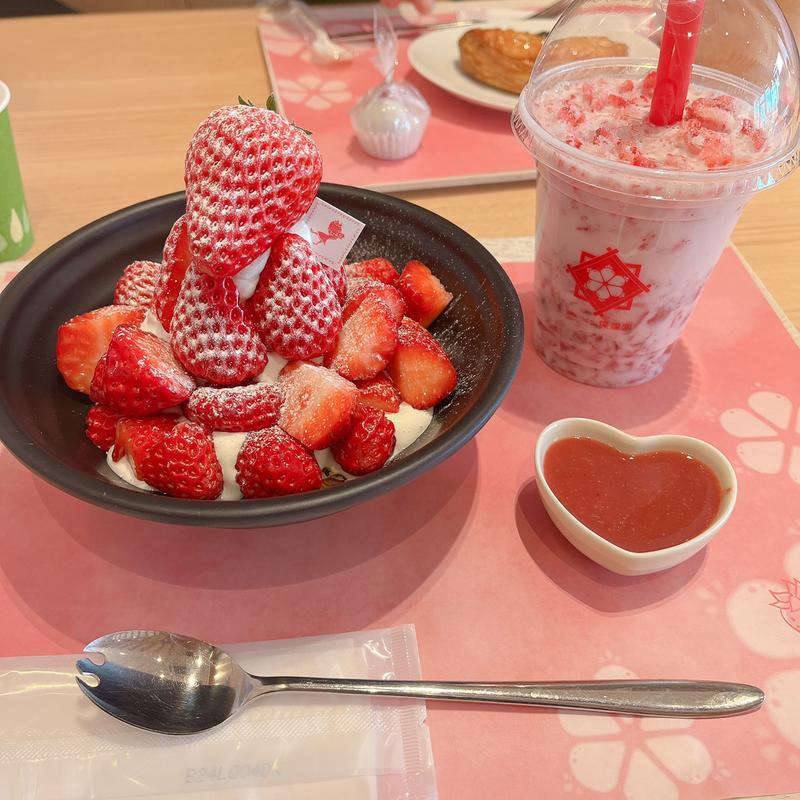 いちごやま(甘熟いちごや燦燦園 仙台ハーベストビレッジ店)