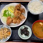から揚げ定食(食事処 きくよし)