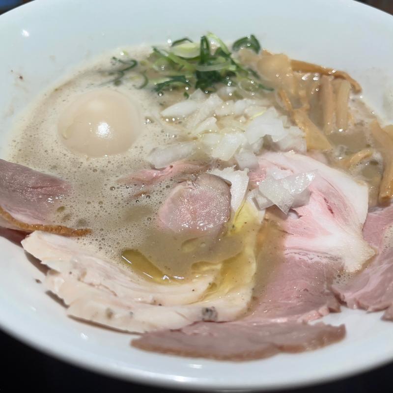 (大阪 鶏白湯らーめん 鶏之諺 ~TORINO KOTOWAZA~)