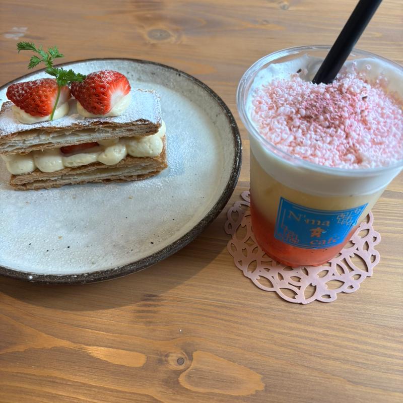 苺、桜ピーチティーと苺ミルフィーユ(N'ma cafe)