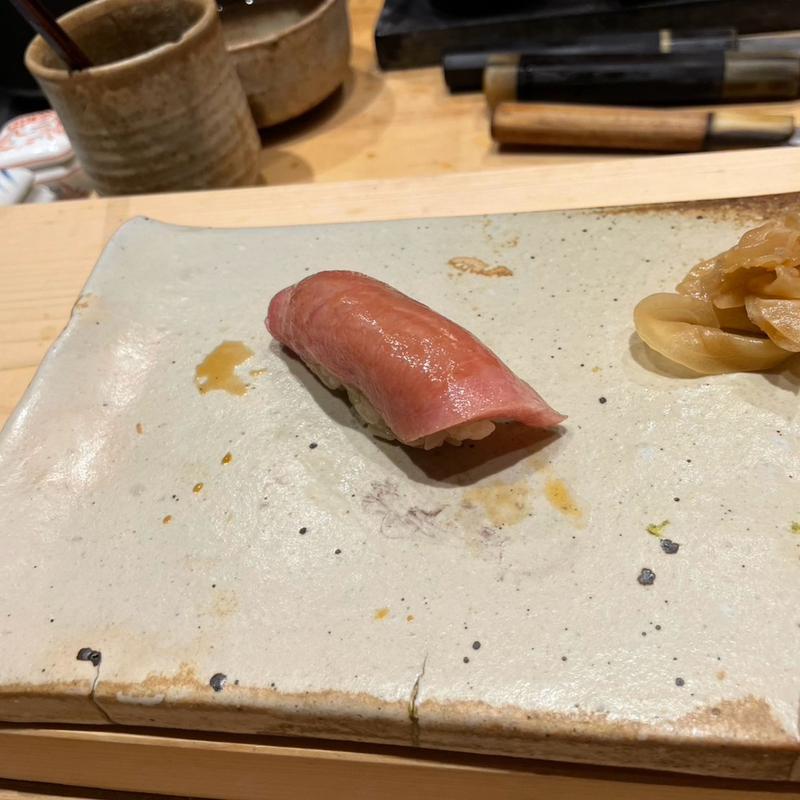 にぎり(すしやのたい悟)