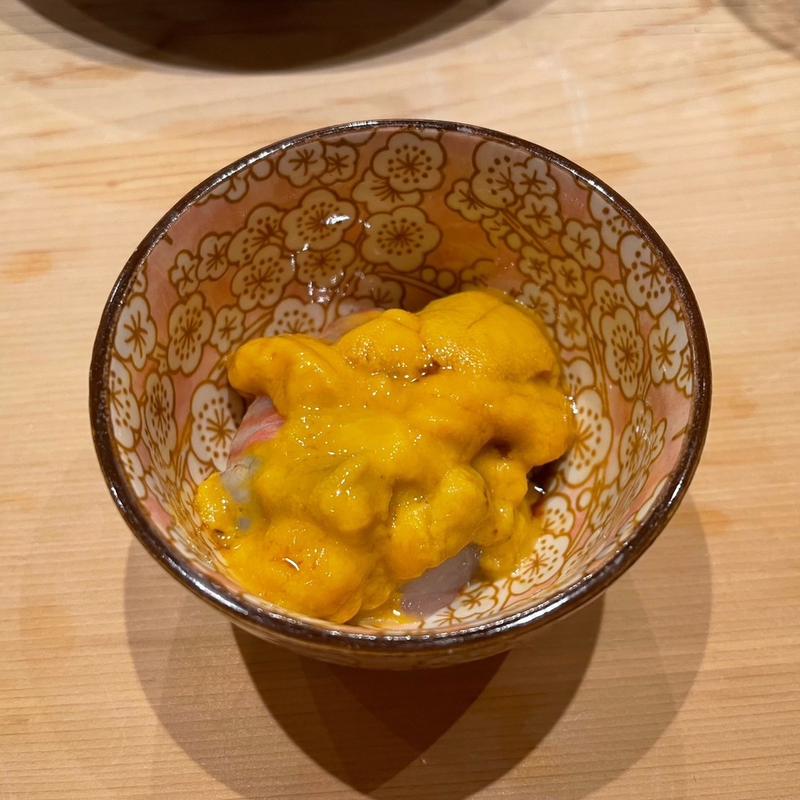 うにえび(すしやのたい悟)