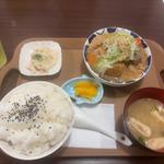 もつ煮込み定食　味噌