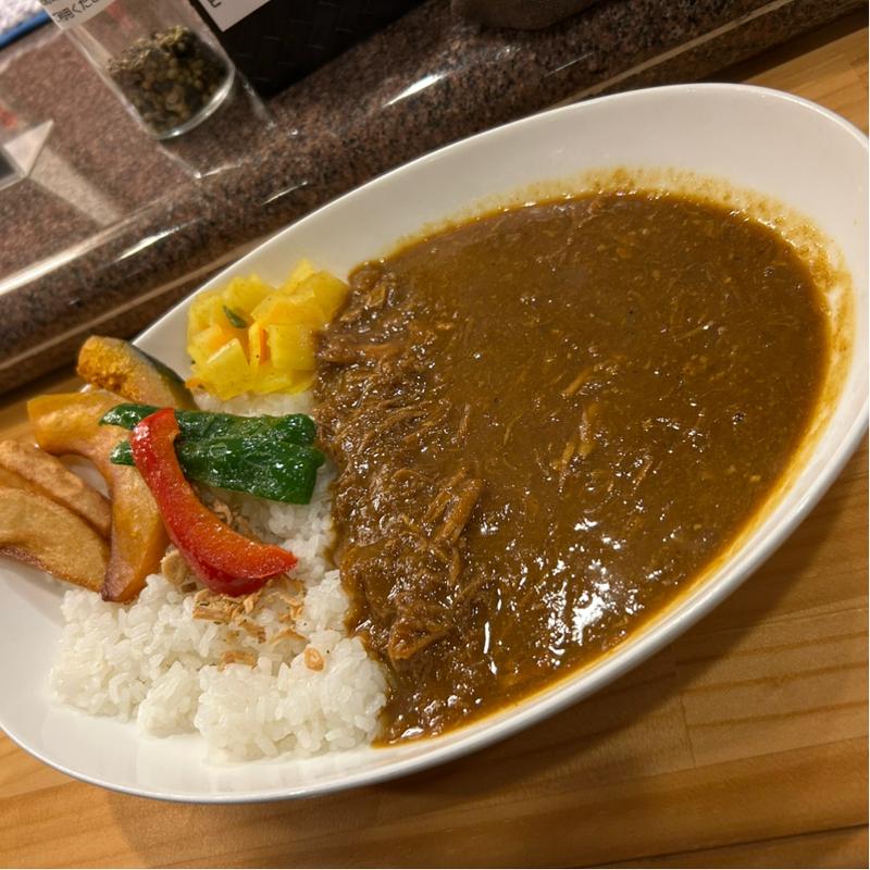 ハッシュドチキンカレー(大)+素揚げ野菜+ご飯増量(coocy)