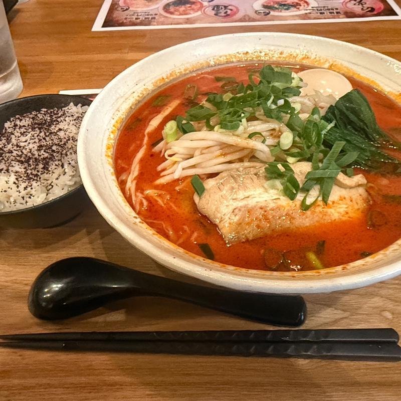 (半チャンラーメン たまぞう )