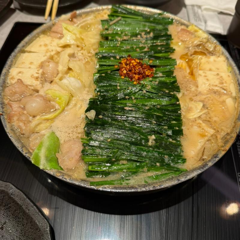 もつ鍋　コースのメイン(博多もつ鍋おおやま 福岡パルコ店)