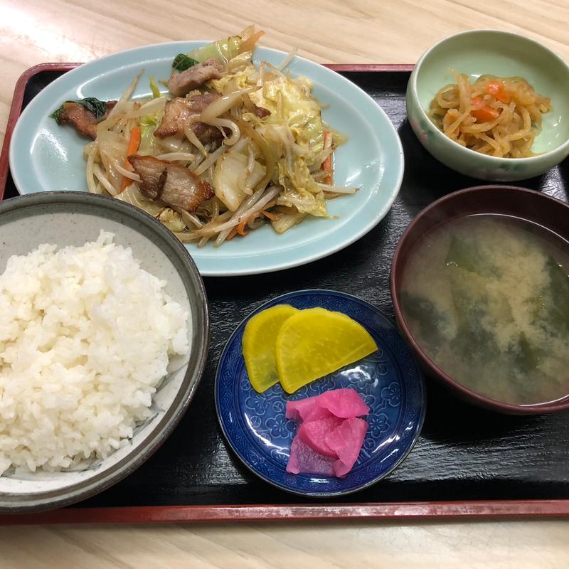 肉野菜炒め定食(釜萬食堂 )
