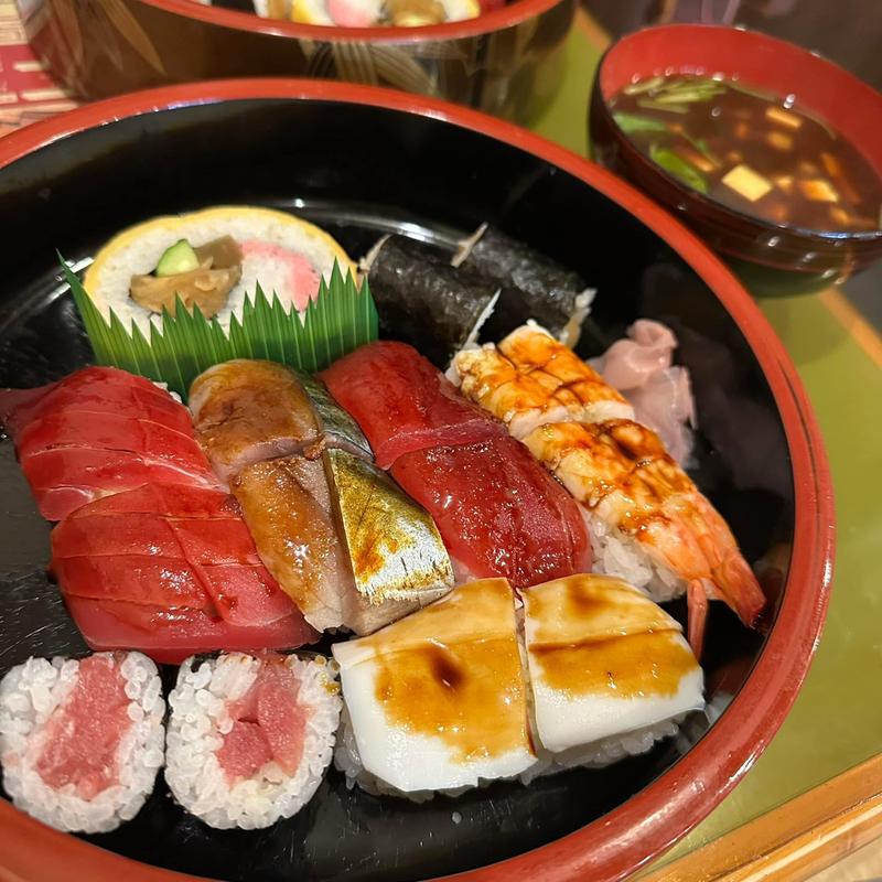 握り寿司 並 (魚そう本店)