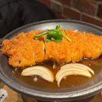 チキンかつとじ煮定食(旬鮮酒場天狗 宮益坂店)