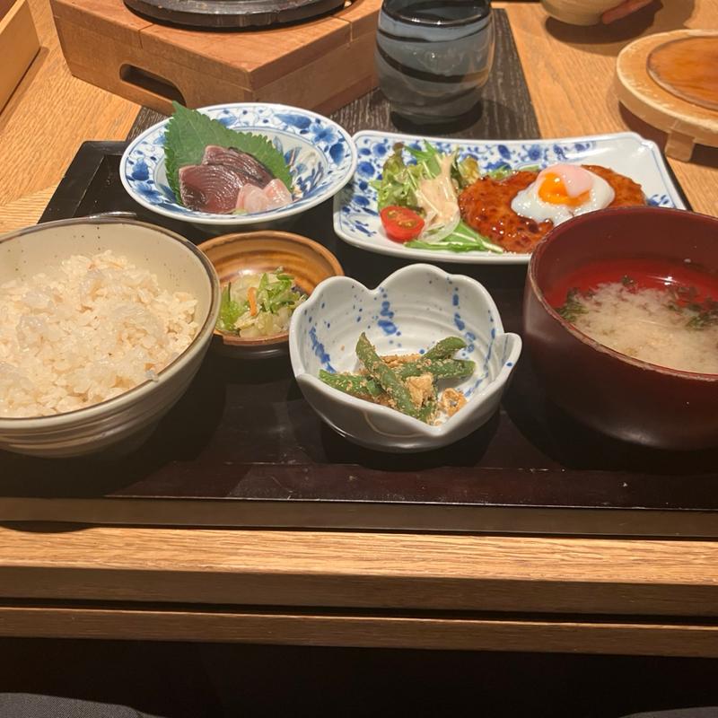 日替定食(ダイナミックキッチン＆バー 響 中之島フェスティバルプラザ店)