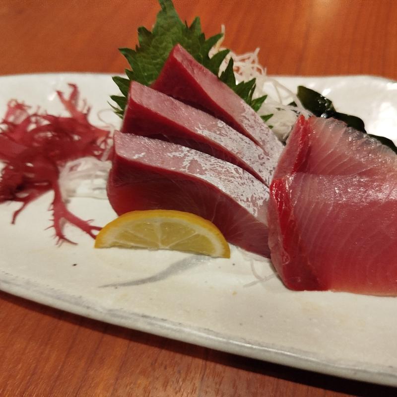 桜ぶりの刺身(魚禅)