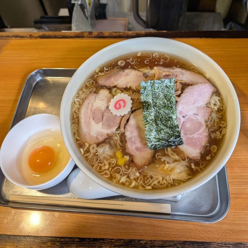 チャーシューワンタン麺 大盛 生玉子(日吉 大勝軒 )